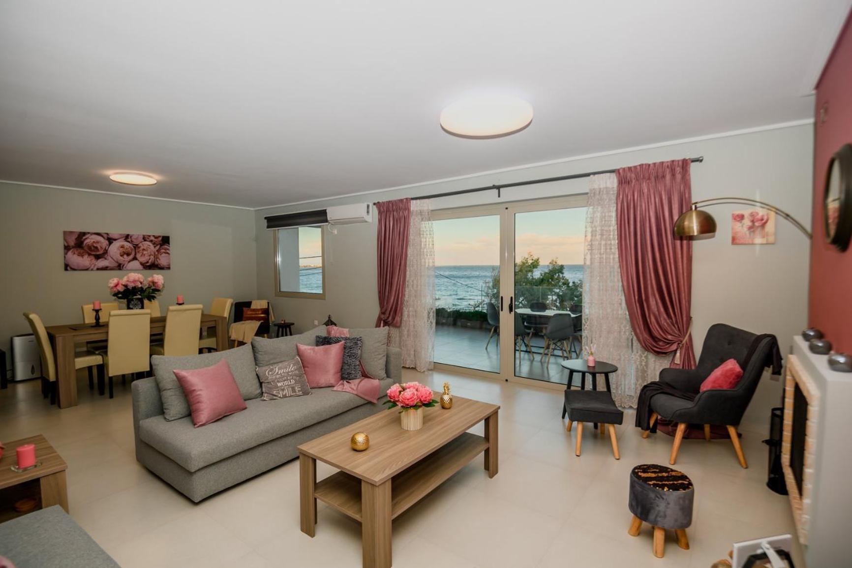 Beachfront Artemida Retreat - Peony Seabreeze Gem Exterior foto