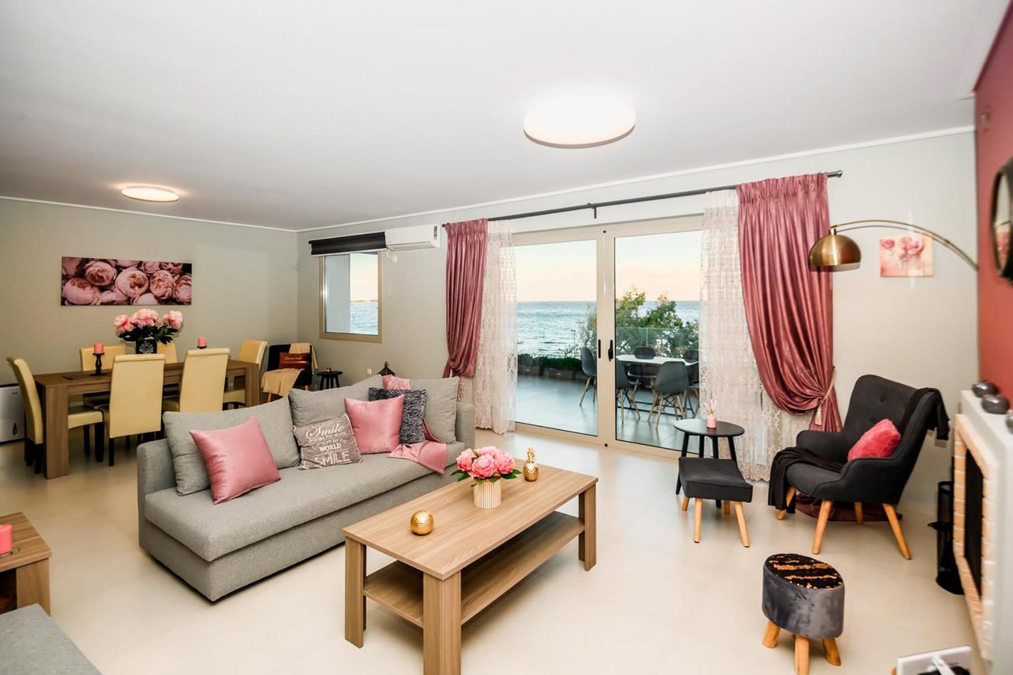 Beachfront Artemida Retreat - Peony Seabreeze Gem Exterior foto